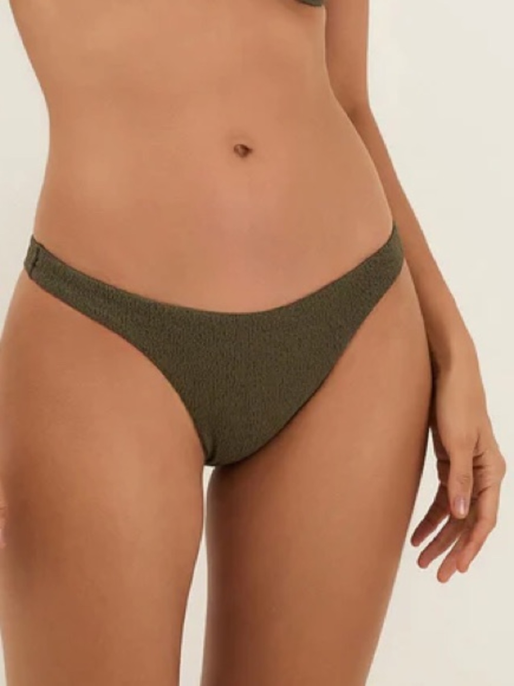 Vix Paula Hermanny Firenze Basic Bottom Brazilian SizeM Bikini in Evergreen